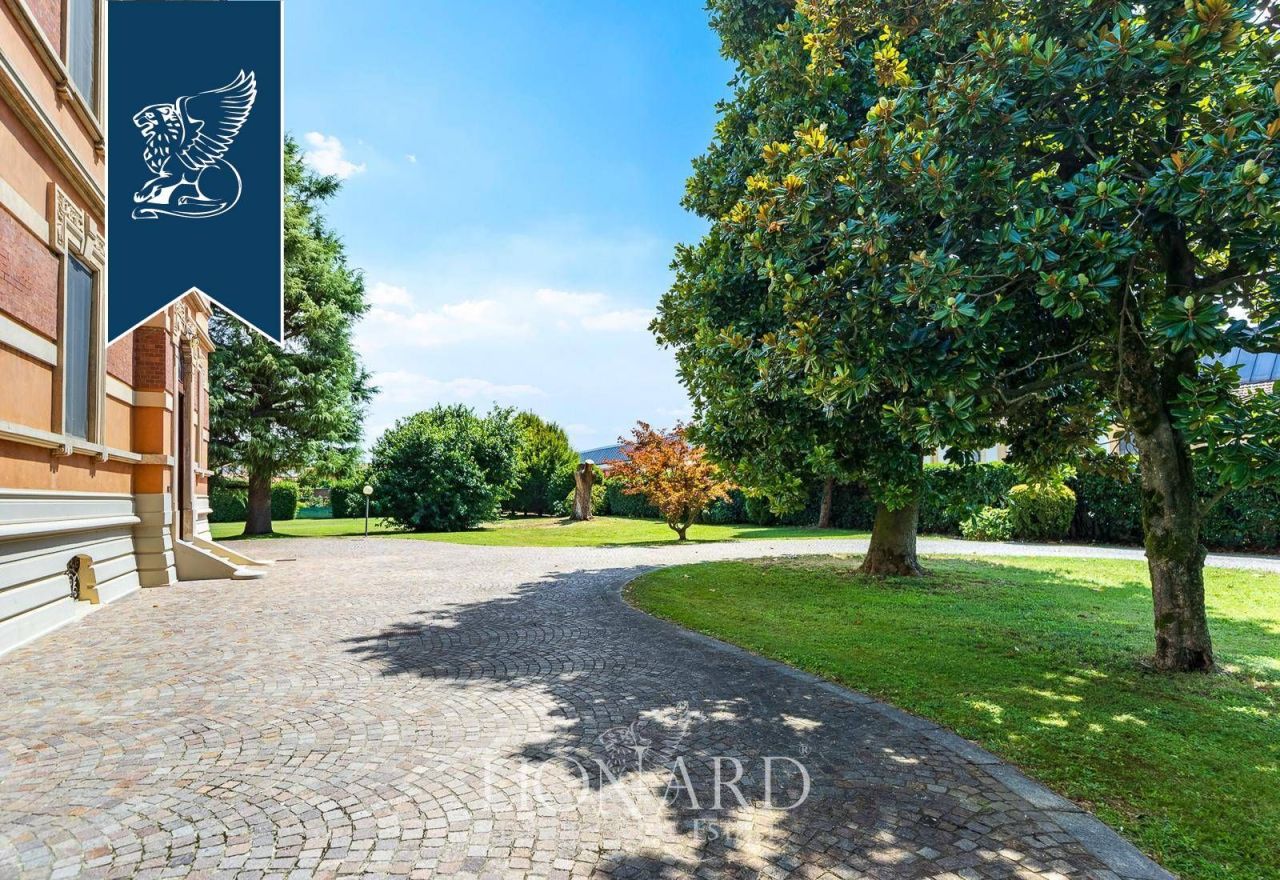 Вилла в Павии, Италия, 850 м² - фото 4