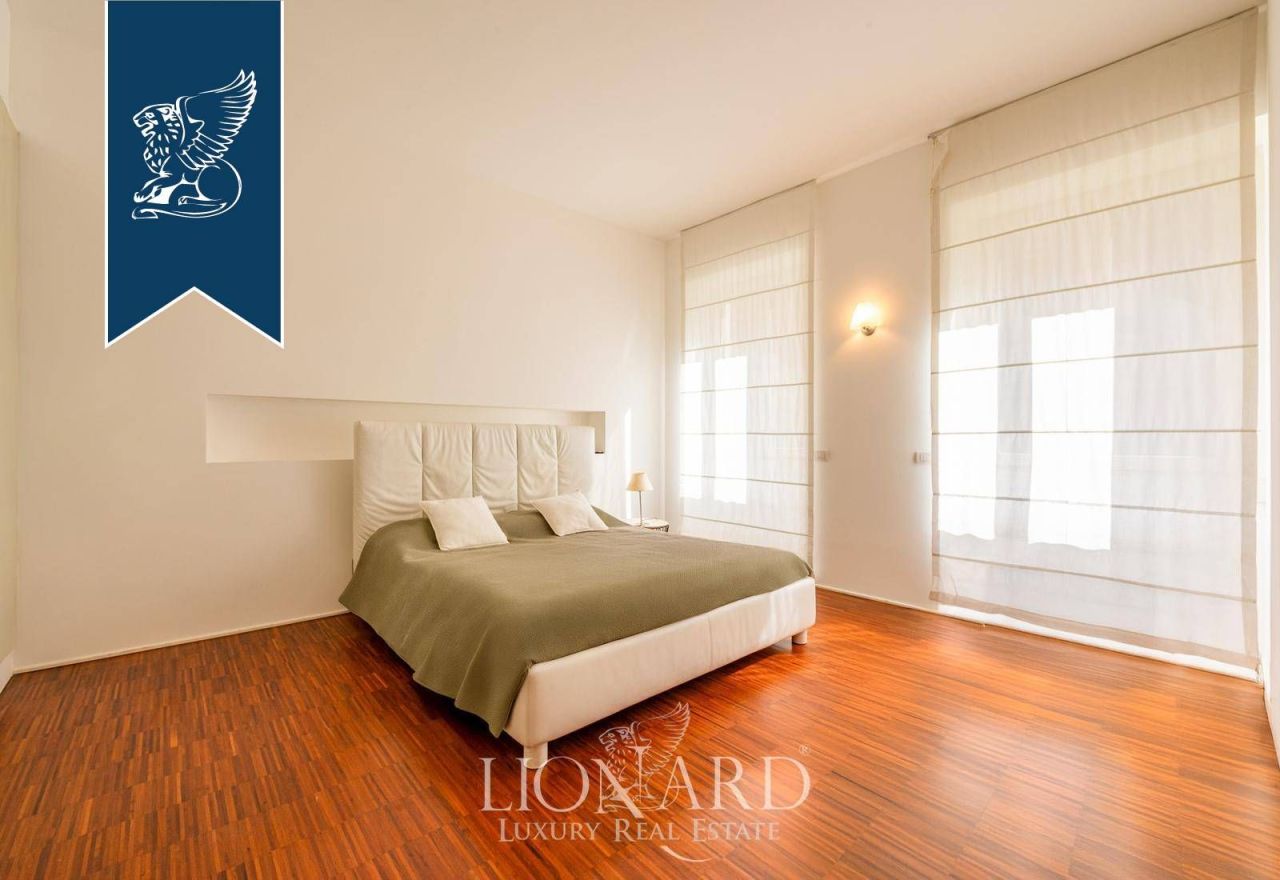 Апартаменты в Милане, Италия, 190 м² - фото 11