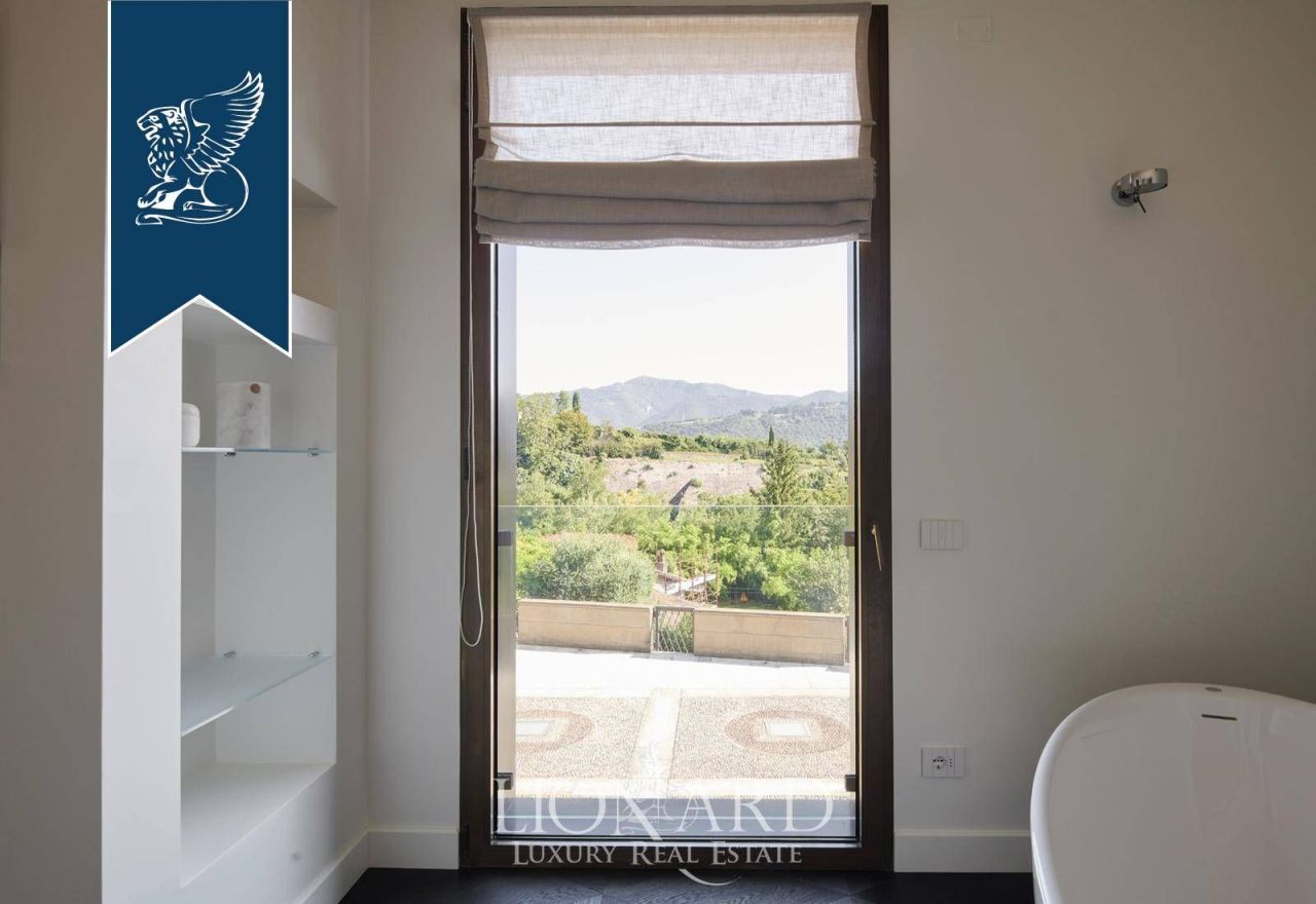 Апартаменты в Бергамо, Италия, 270 м² - фото 14