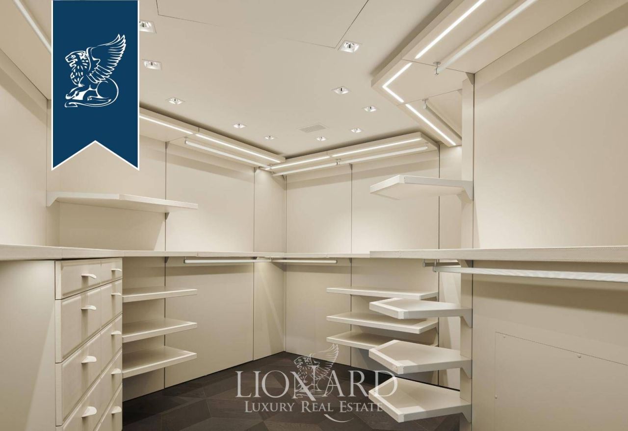 Апартаменты в Бергамо, Италия, 270 м² - фото 18