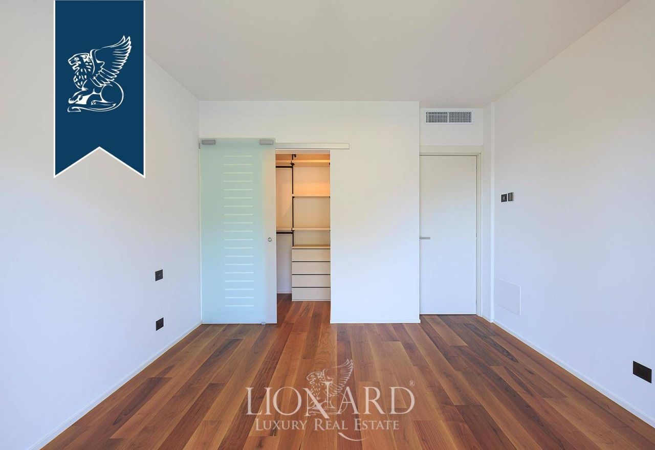 Вилла в Блевио, Италия, 250 м² - фото 19