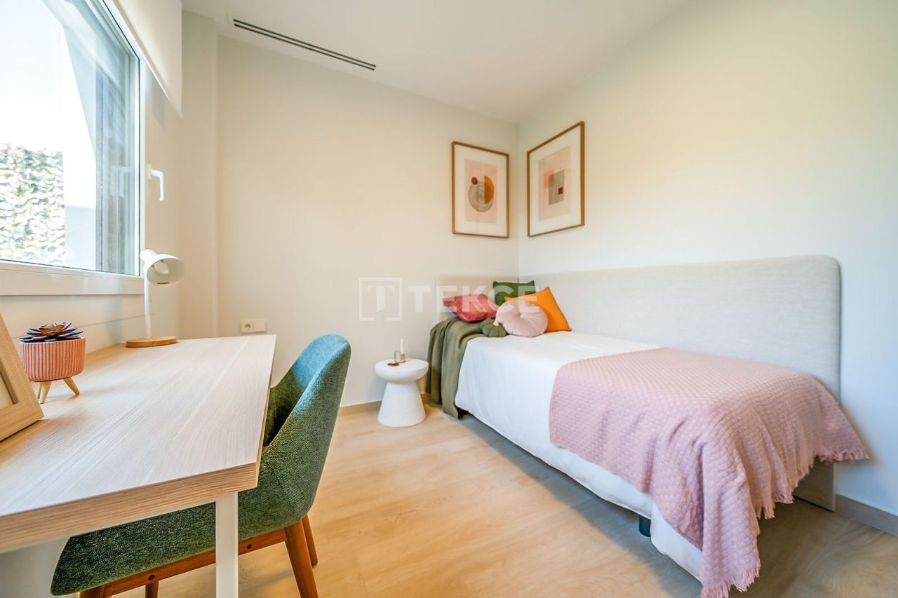 Вилла в Ориуэле, Испания, 235 м² - фото 12