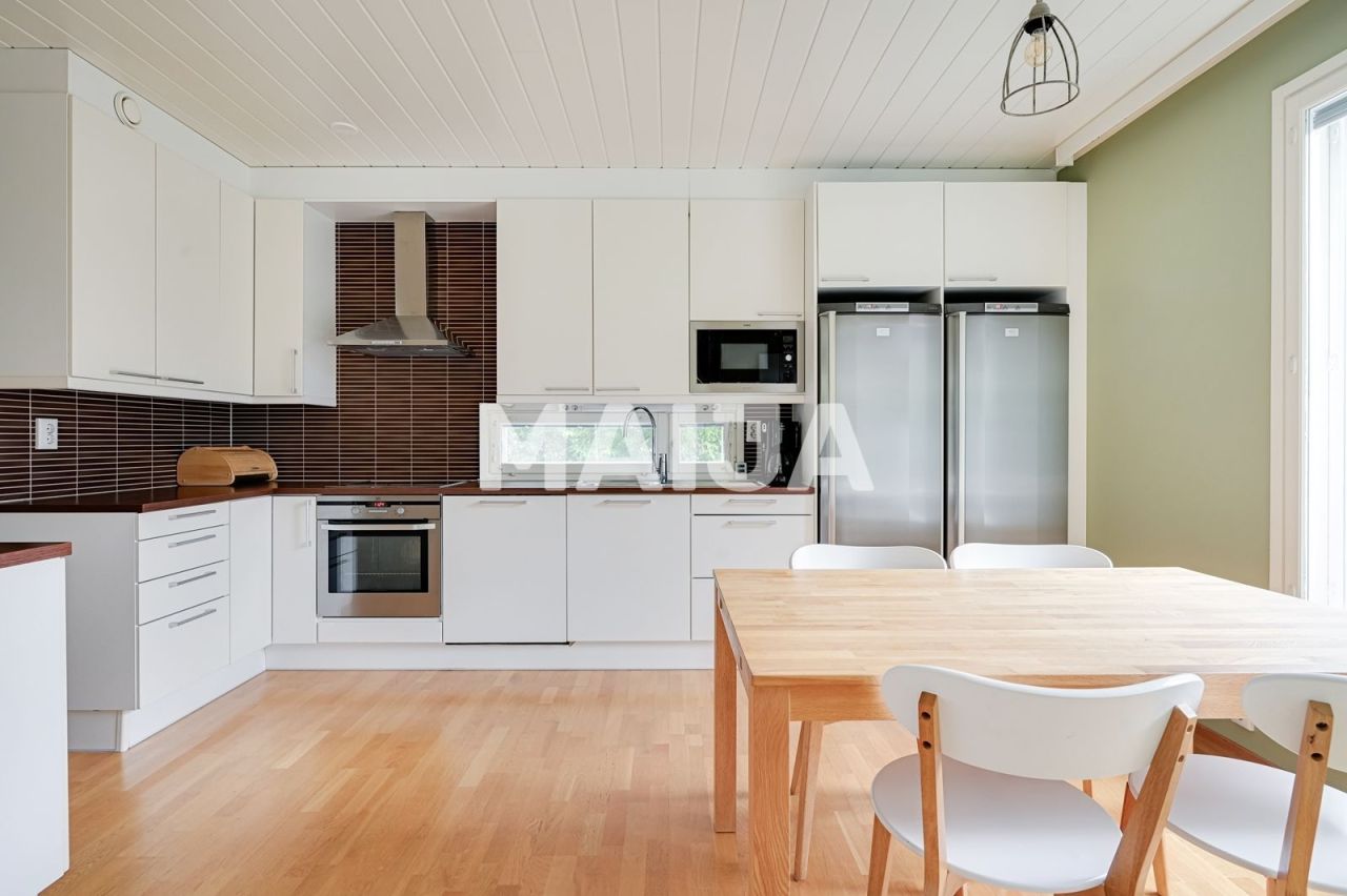 Дом в Вантаа, Финляндия, 124 м² - фото 1