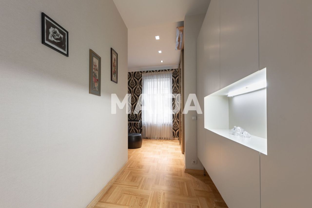 Апартаменты в Риге, Латвия, 596.4 м² - фото 8