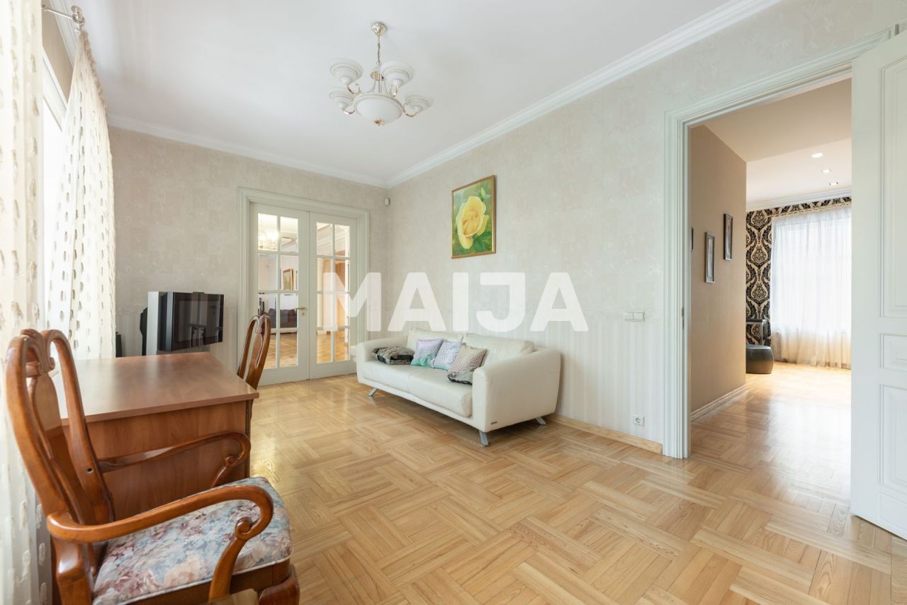Апартаменты в Риге, Латвия, 596.4 м² - фото 9