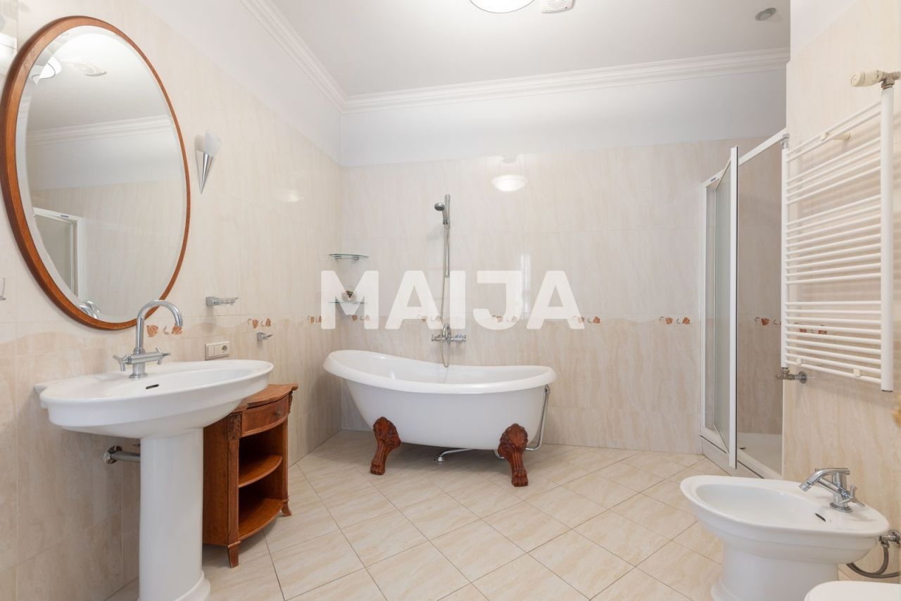 Апартаменты в Риге, Латвия, 596.4 м² - фото 13