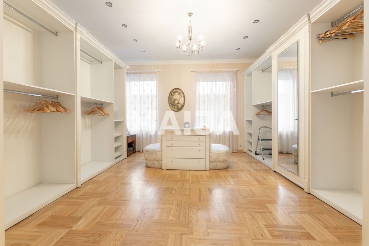 Апартаменты в Риге, Латвия, 596.4 м² - фото 14