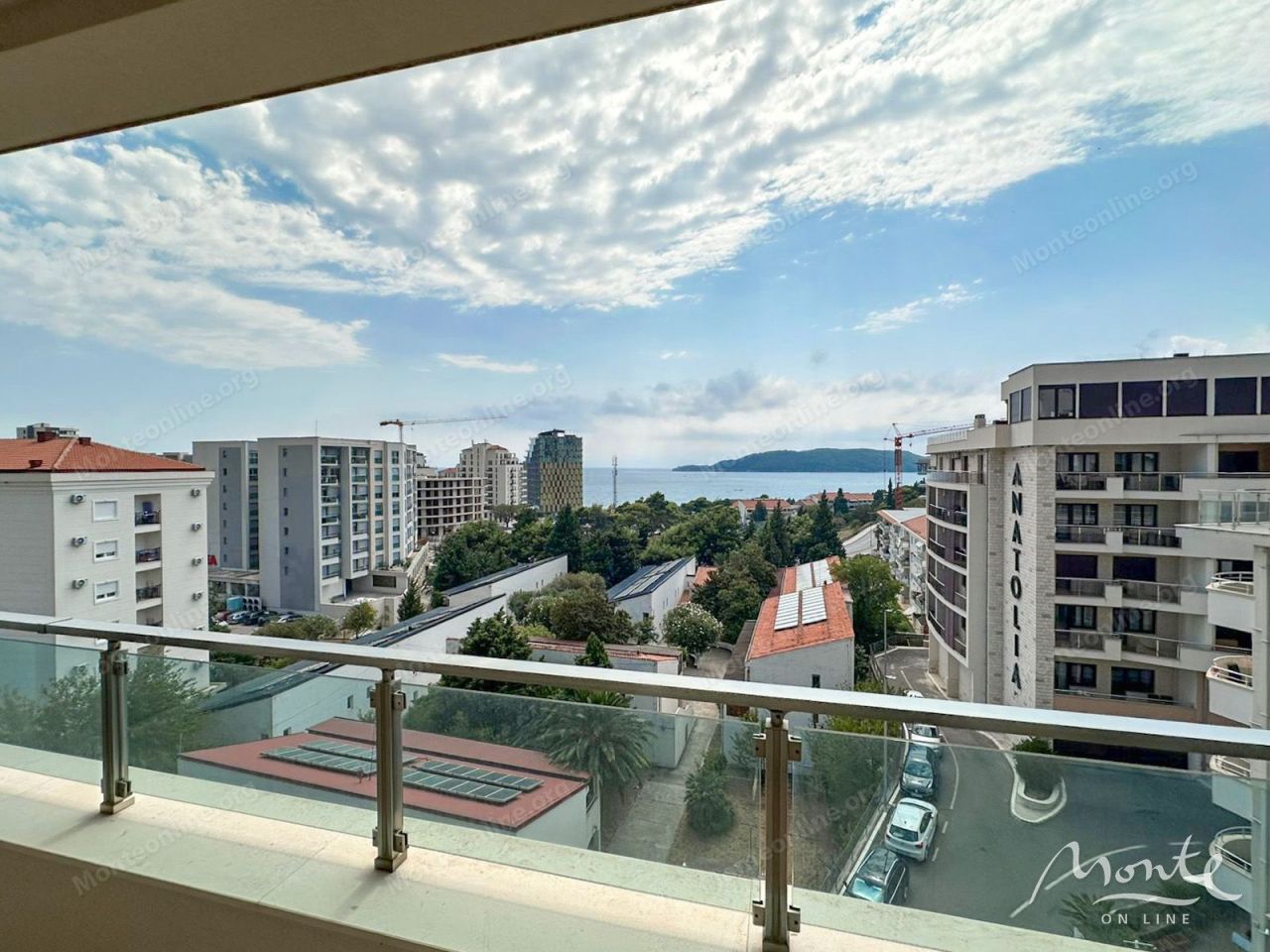 Апартаменты в Бечичи, Черногория, 115 м² - фото 1