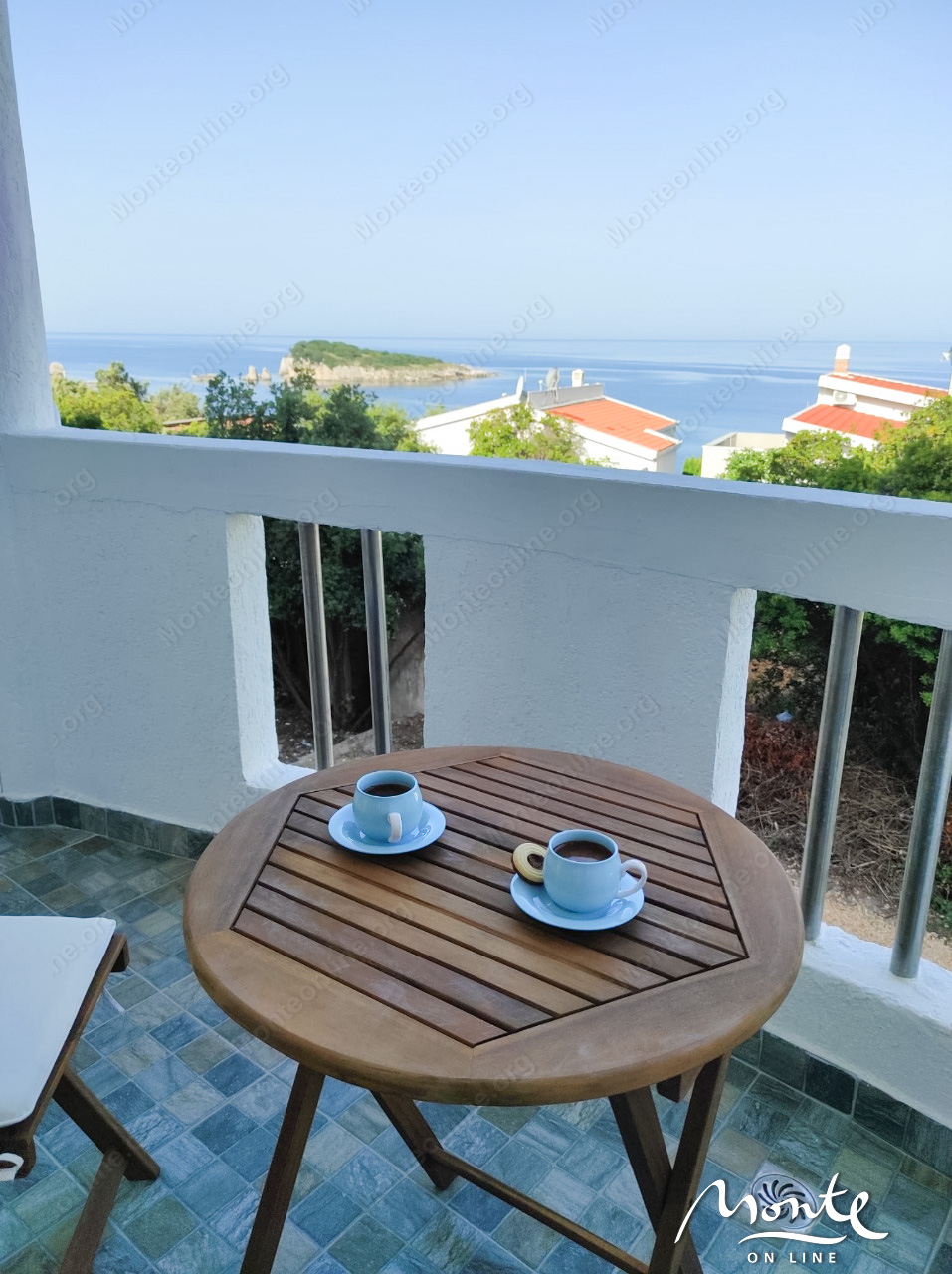 Отель, гостиница в Утехе, Черногория, 300 м² - фото 1