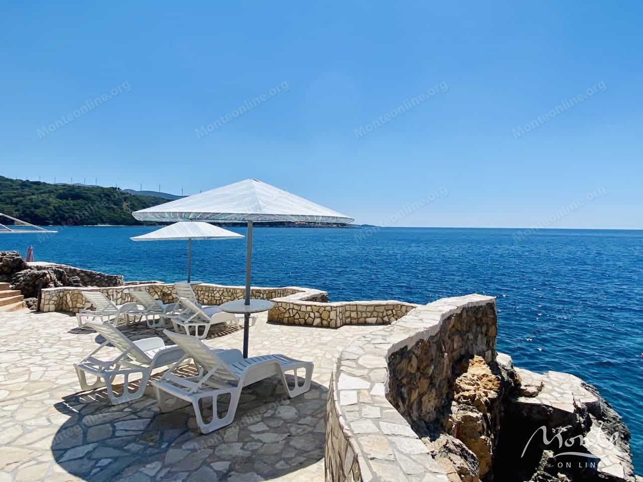 Апартаменты в Добра Воде, Черногория, 95 м² - фото 1