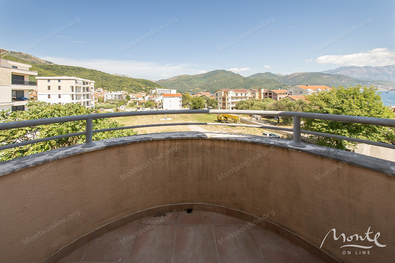 Апартаменты в Биеле, Черногория, 84 м² - фото 2