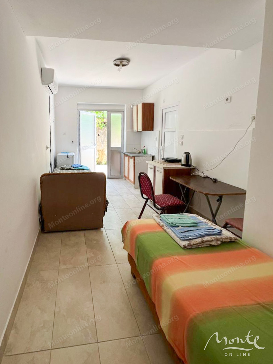 Отель, гостиница в Баре, Черногория, 769 м² - фото 2