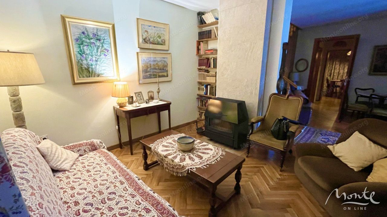 Вилла в Каменари, Черногория, 205 м² - фото 2