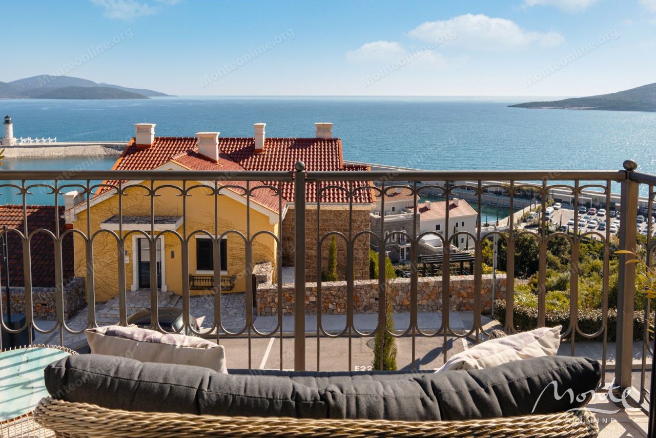 Вилла на полуострове Луштица, Черногория, 115 м² - фото 2