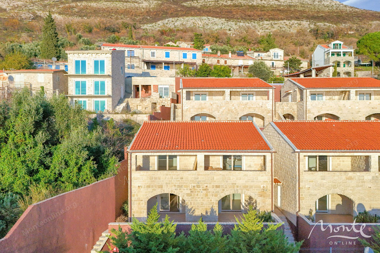 Апартаменты в Режевичах, Черногория, 46 м² - фото 2