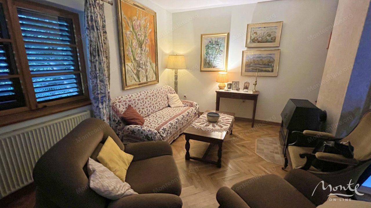 Вилла в Каменари, Черногория, 205 м² - фото 3