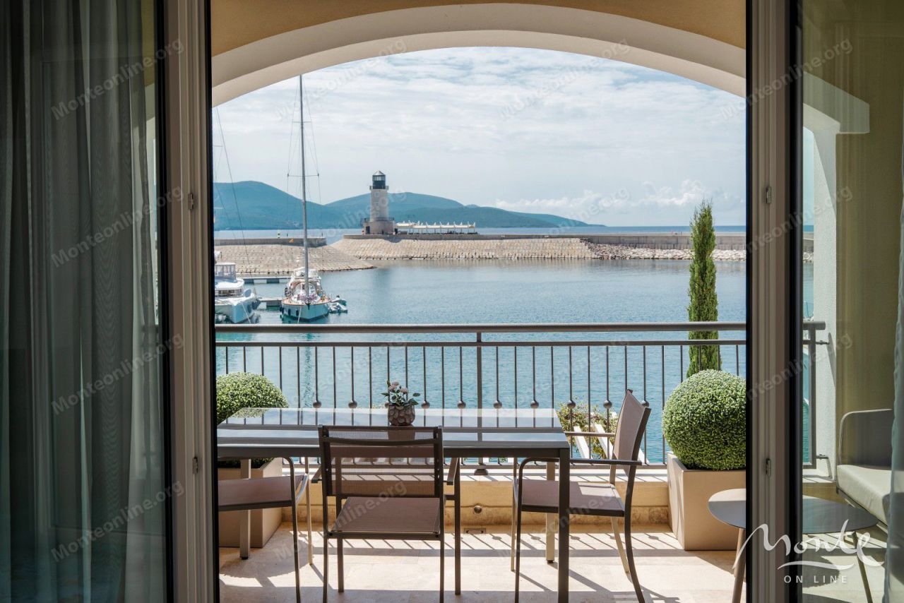 Апартаменты на полуострове Луштица, Черногория, 46 м² - фото 3