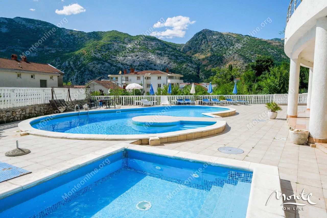 Апартаменты в Рисане, Черногория, 130 м² - фото 3