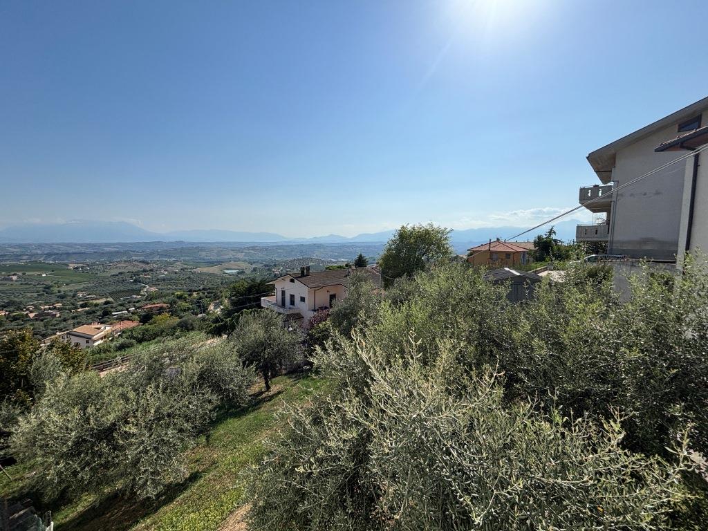 Таунхаус в Читта-Сант-Анджело, Италия, 176 м² - фото 5