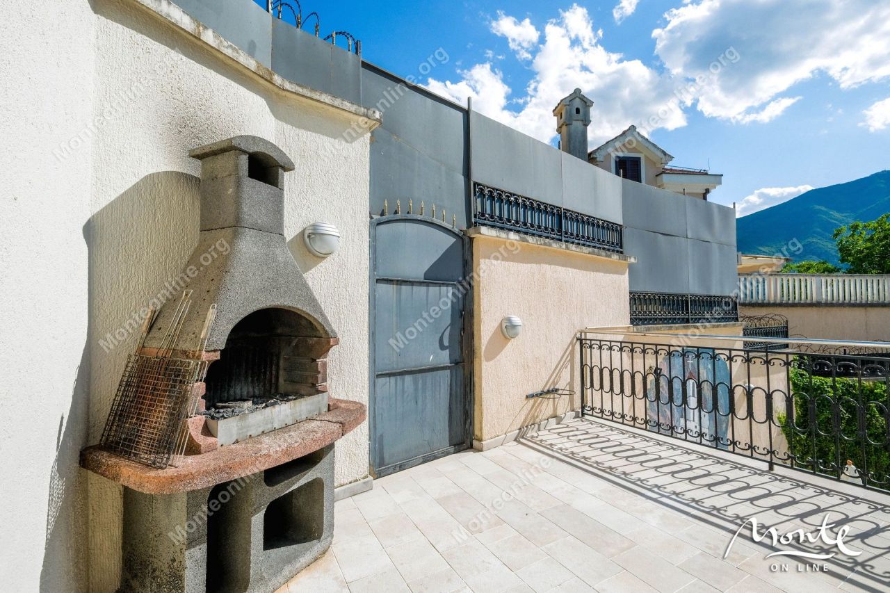 Апартаменты в Доброте, Черногория, 85 м² - фото 4