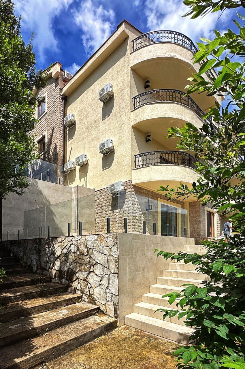 Апартаменты в Каменари, Черногория, 59.46 м² - фото 4