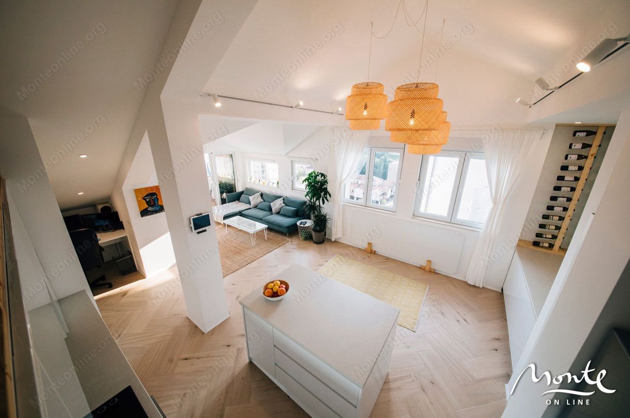 Апартаменты в Тивате, Черногория, 85 м² - фото 4