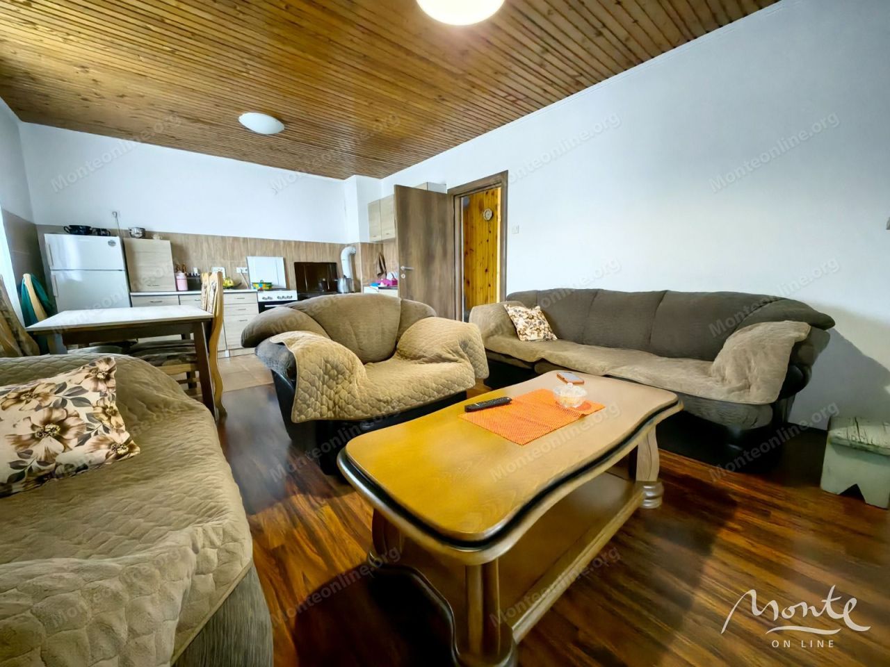 Вилла в Жабляке, Черногория, 130 м² - фото 4