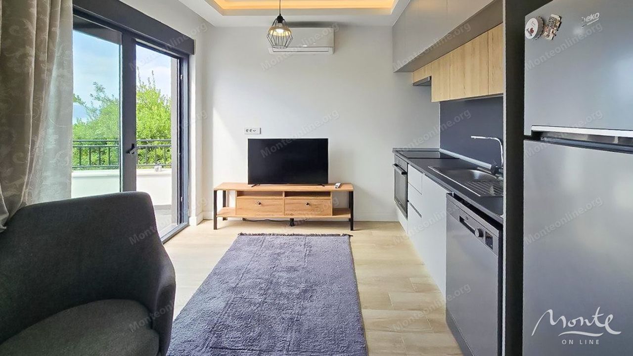 Апартаменты в Тивате, Черногория, 52 м² - фото 4