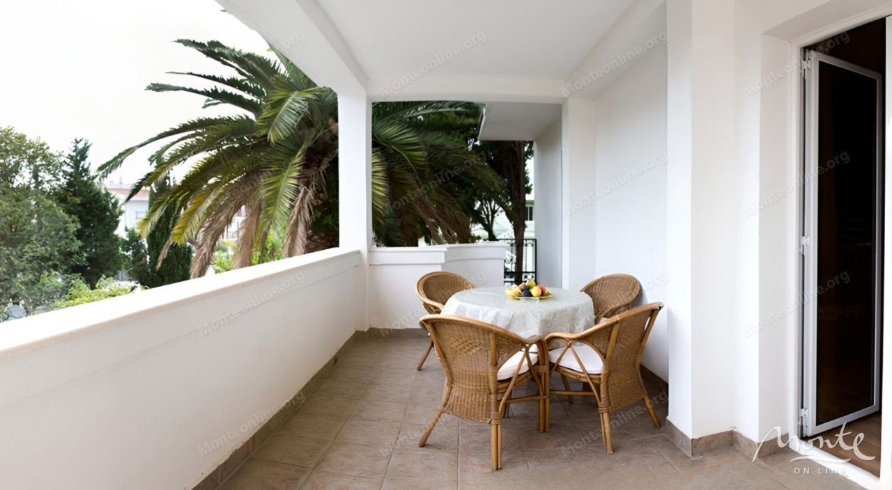 Отель, гостиница в Баре, Черногория, 560 м² - фото 4