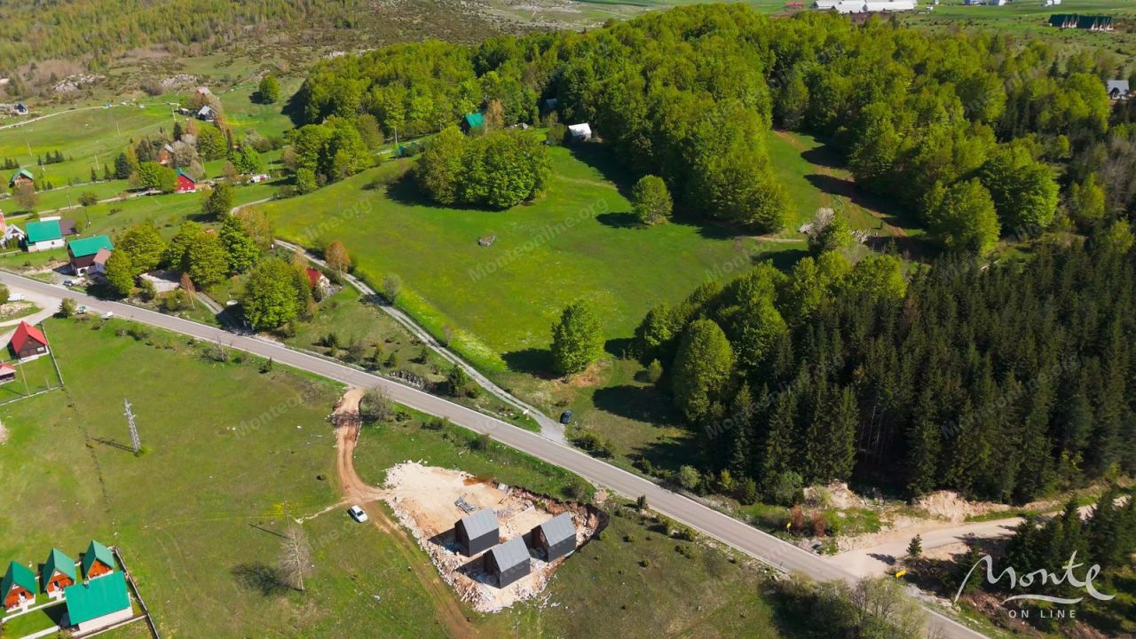 Земля в Жабляке, Черногория, 583 м² - фото 4