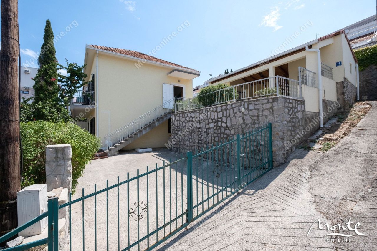 Вилла в Крашичах, Черногория, 147 м² - фото 5