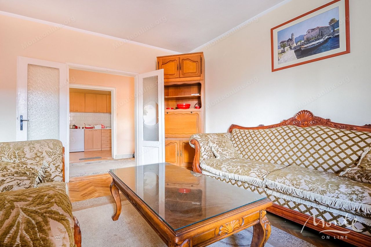 Вилла в Тивате, Черногория, 119 м² - фото 6