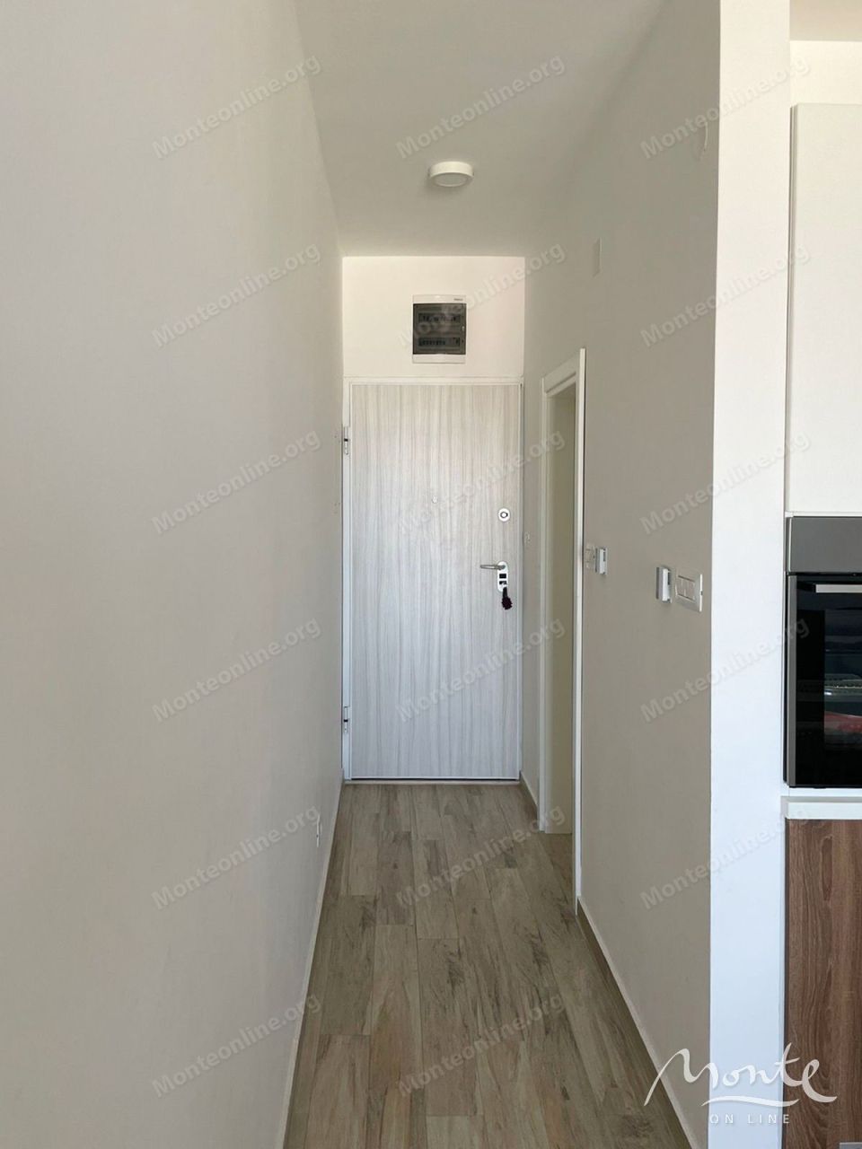 Апартаменты в Добра Воде, Черногория, 33 м² - фото 6