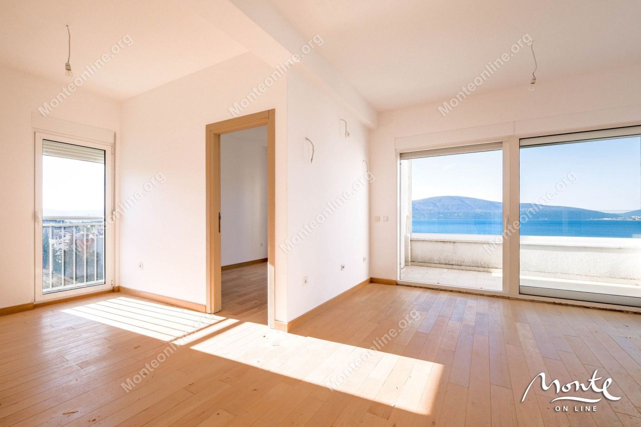 Апартаменты в Тивате, Черногория, 66 м² - фото 7