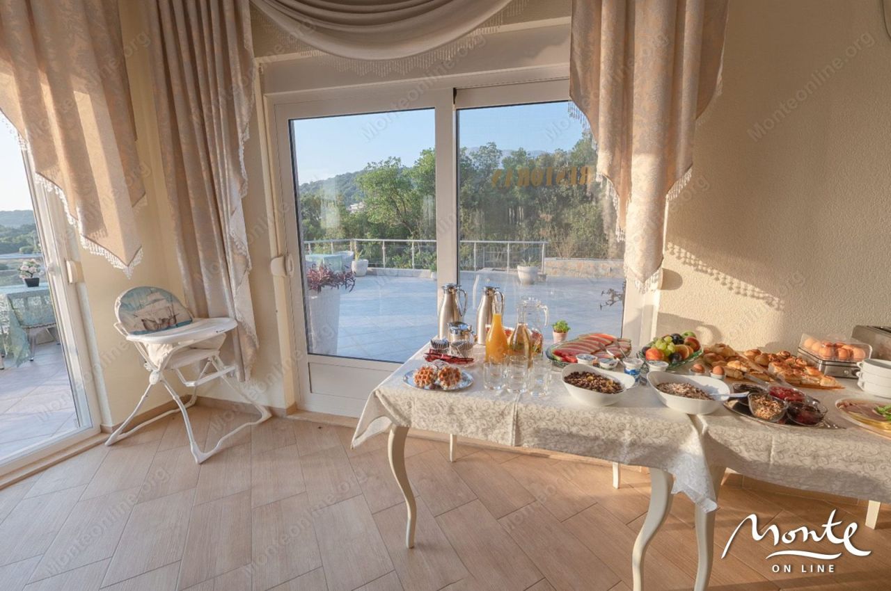 Отель, гостиница в Утехе, Черногория, 1 100 м² - фото 7