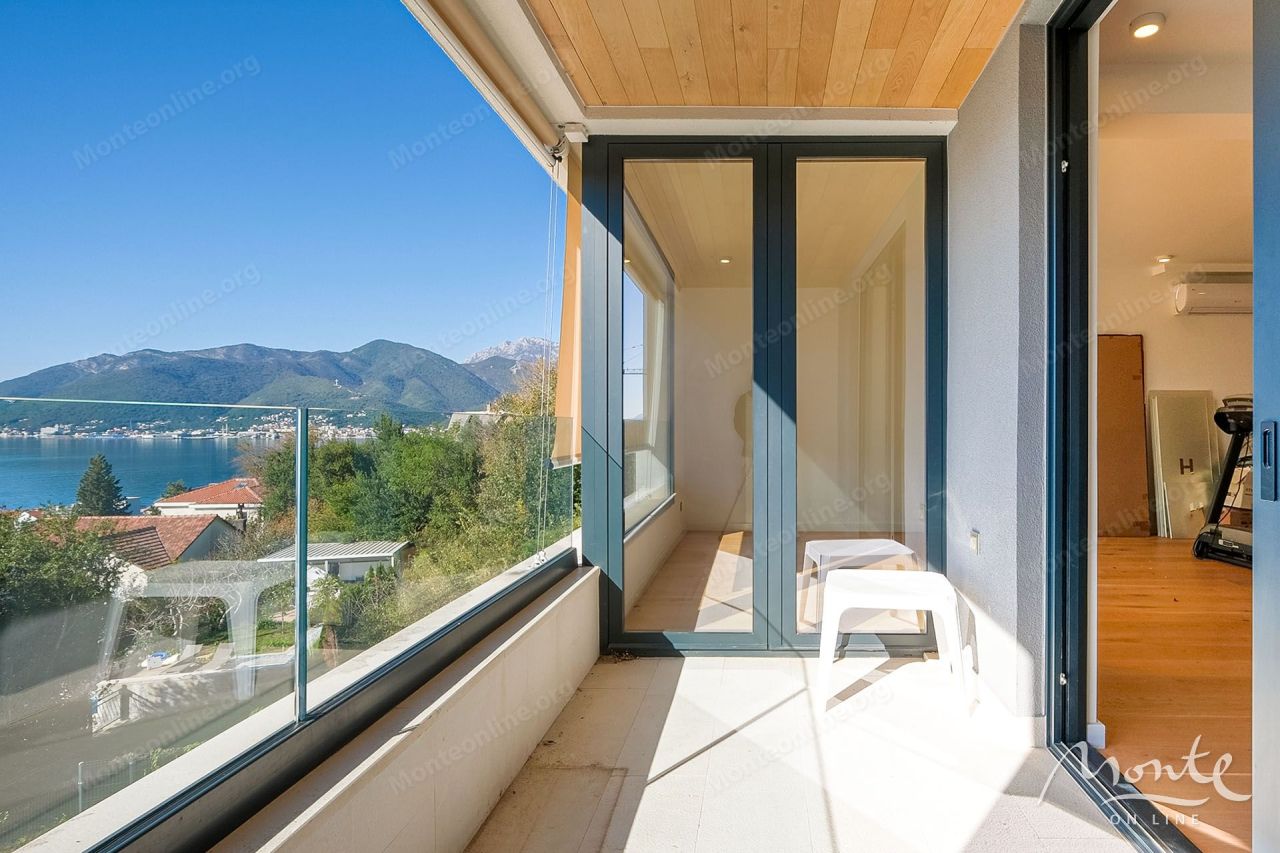 Апартаменты в Тивате, Черногория, 100 м² - фото 7