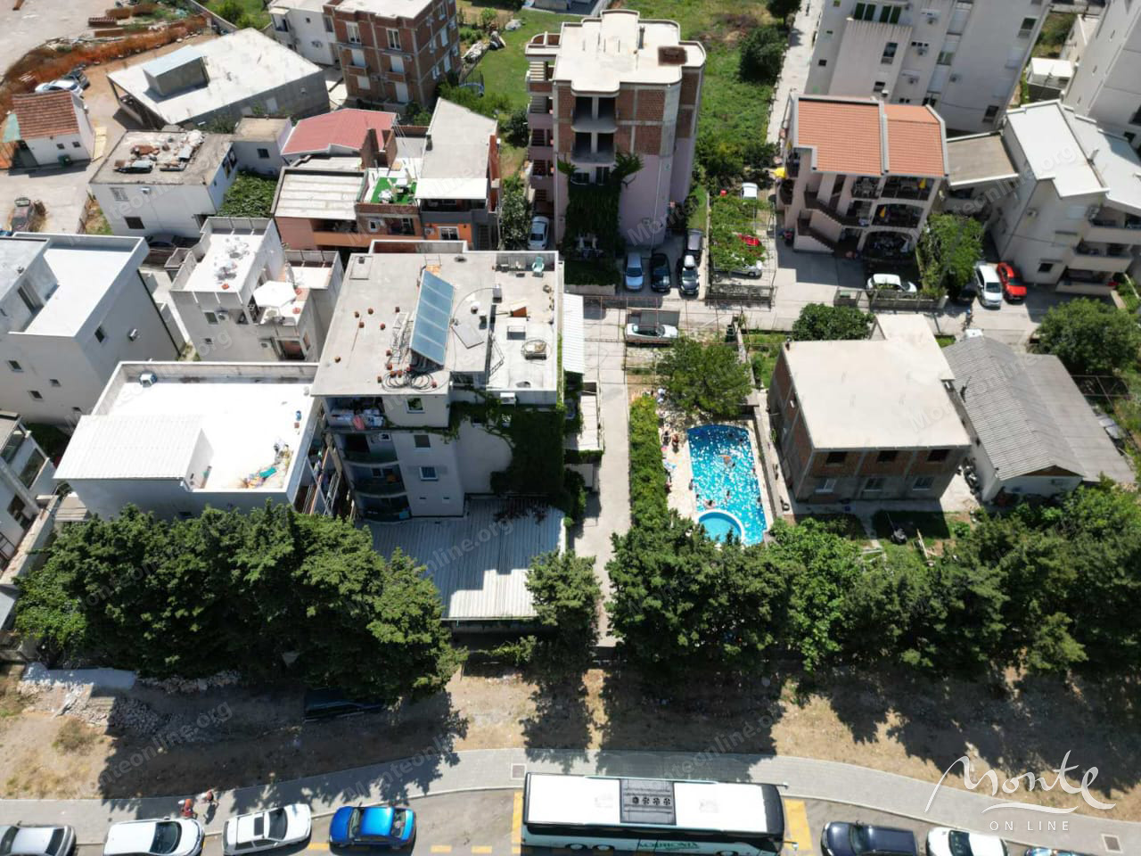 Отель, гостиница в Баре, Черногория, 700 м² - фото 7