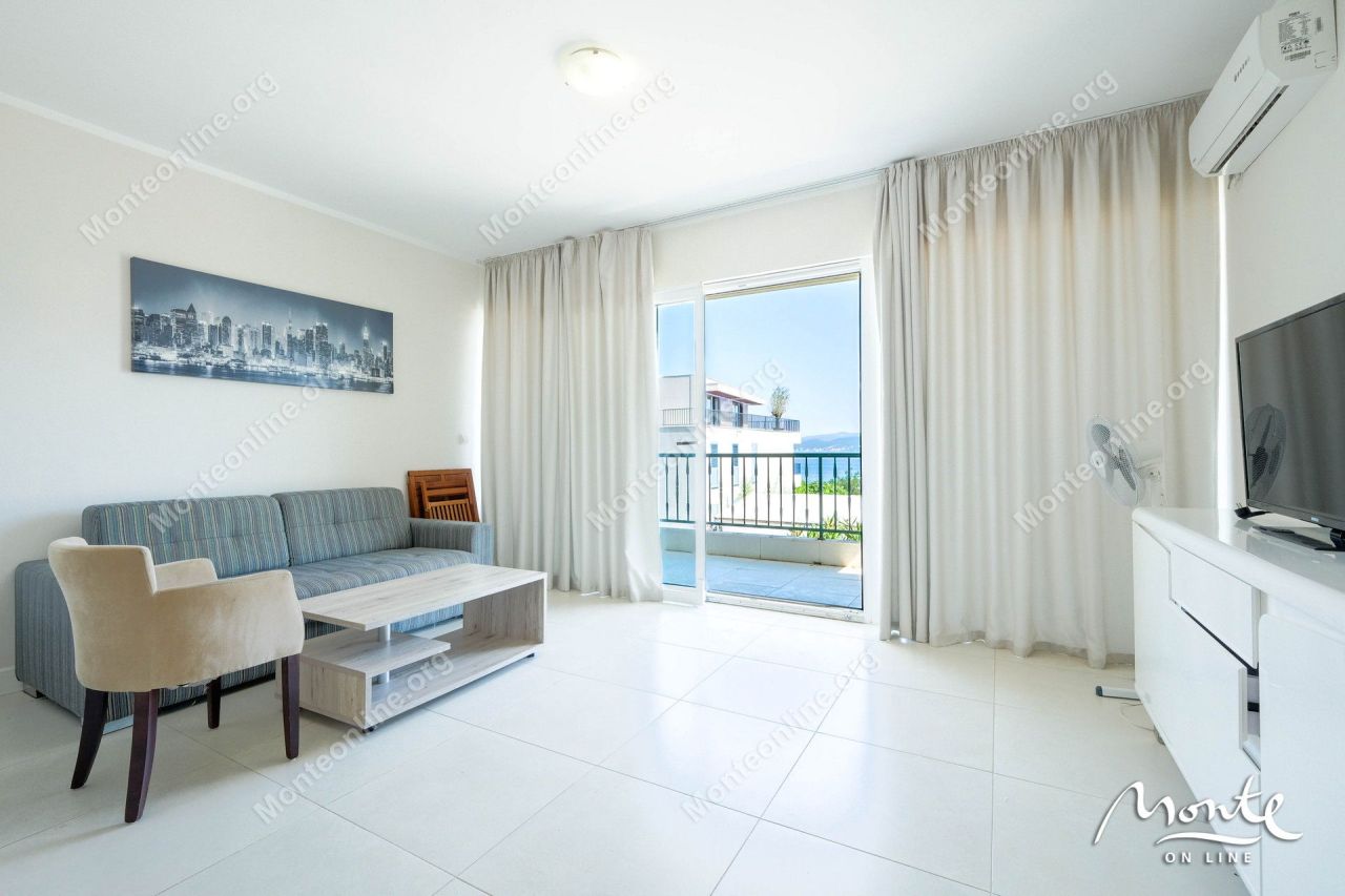 Апартаменты в Биеле, Черногория, 72 м² - фото 8