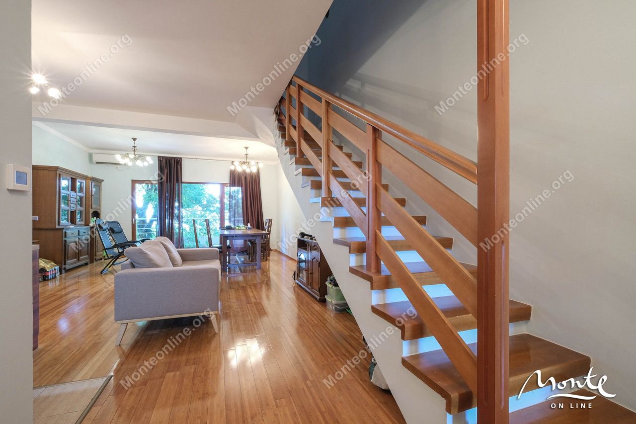 Апартаменты в Рисане, Черногория, 130 м² - фото 8