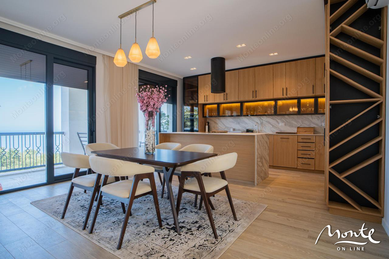 Вилла в Режевичах, Черногория, 650 м² - фото 8