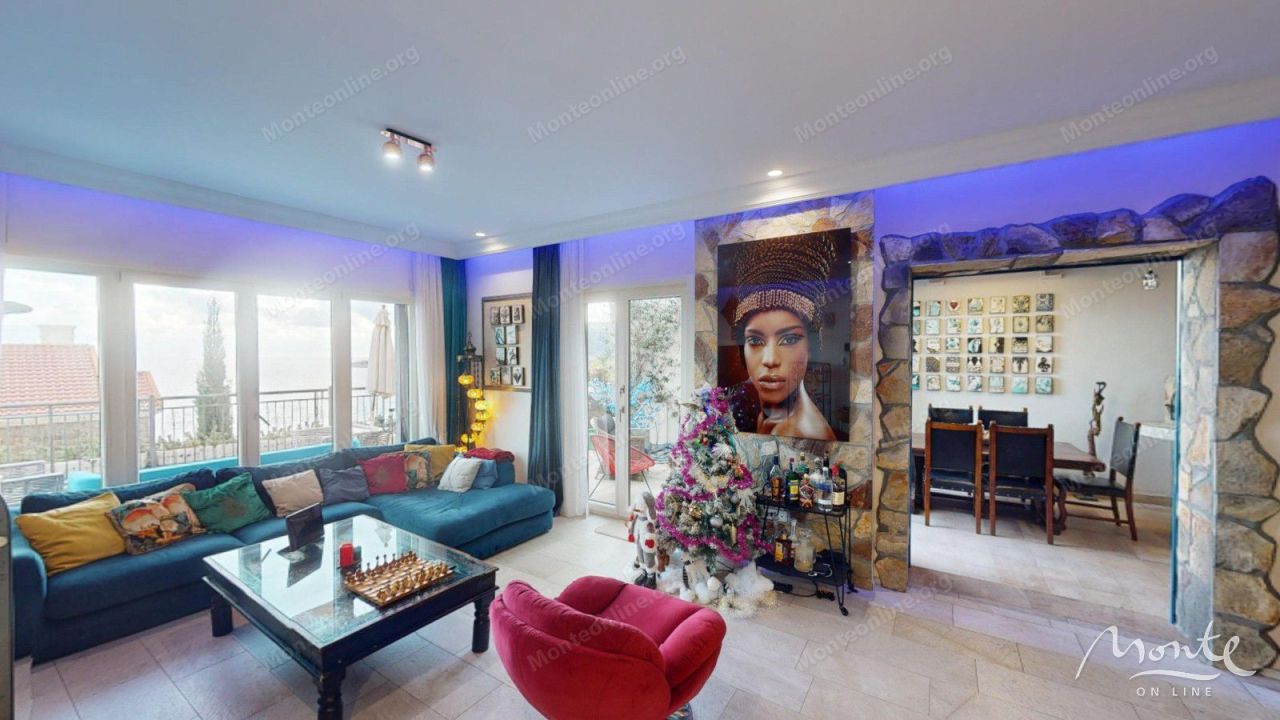 Вилла на полуострове Луштица, Черногория, 115 м² - фото 8