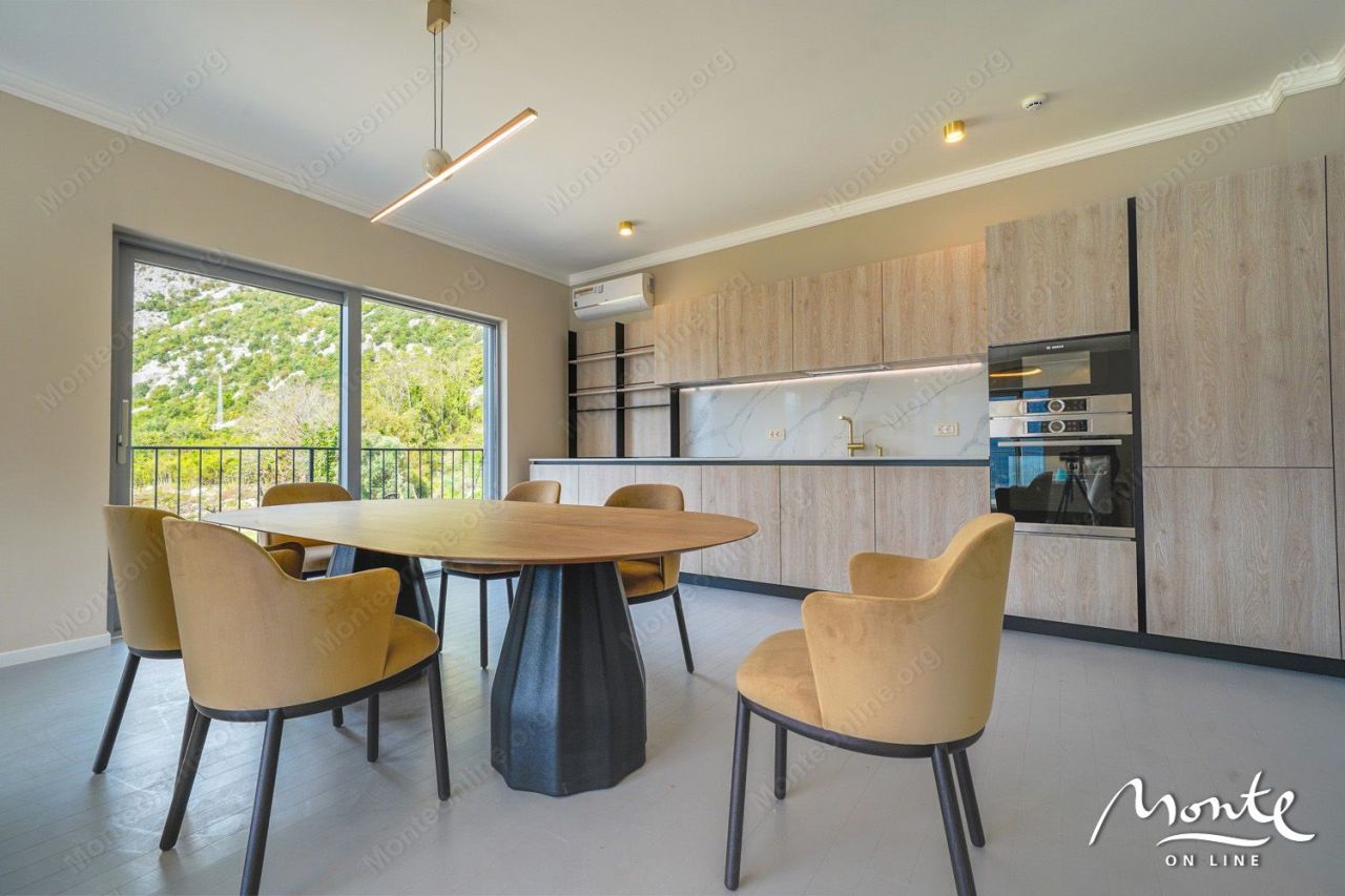 Апартаменты в Доброте, Черногория, 158 м² - фото 8