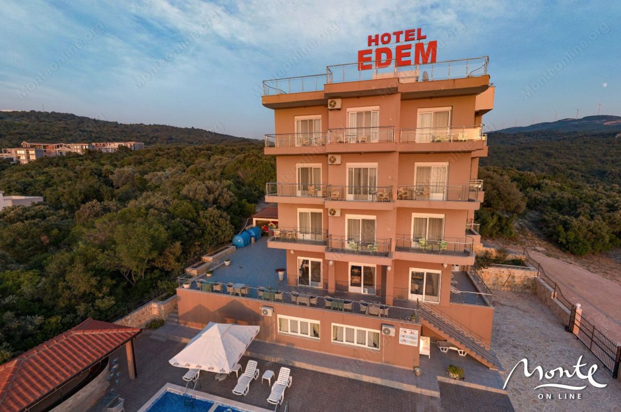 Отель, гостиница в Утехе, Черногория, 1 100 м² - фото 9