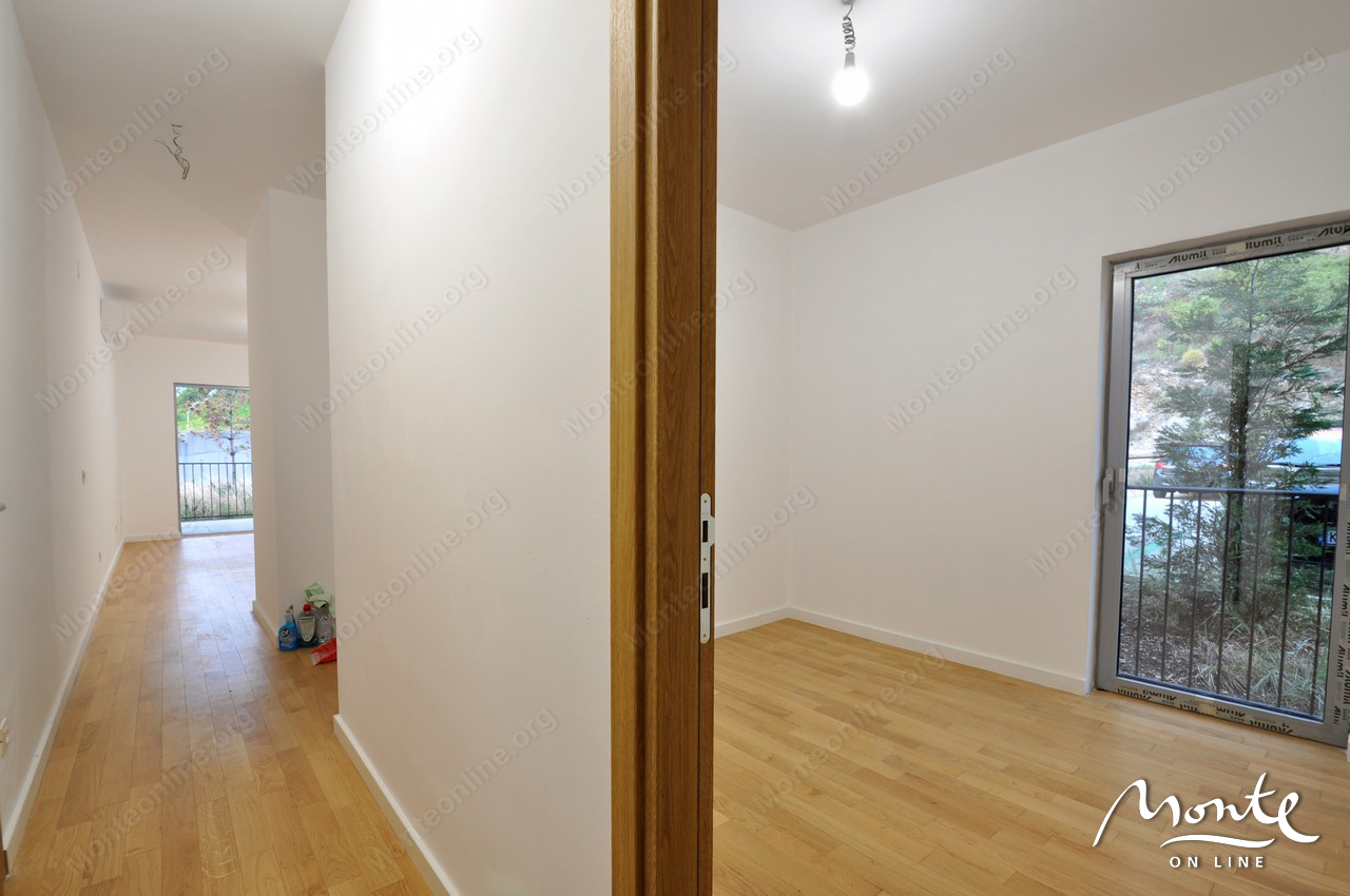 Апартаменты в Доброте, Черногория, 75 м² - фото 9