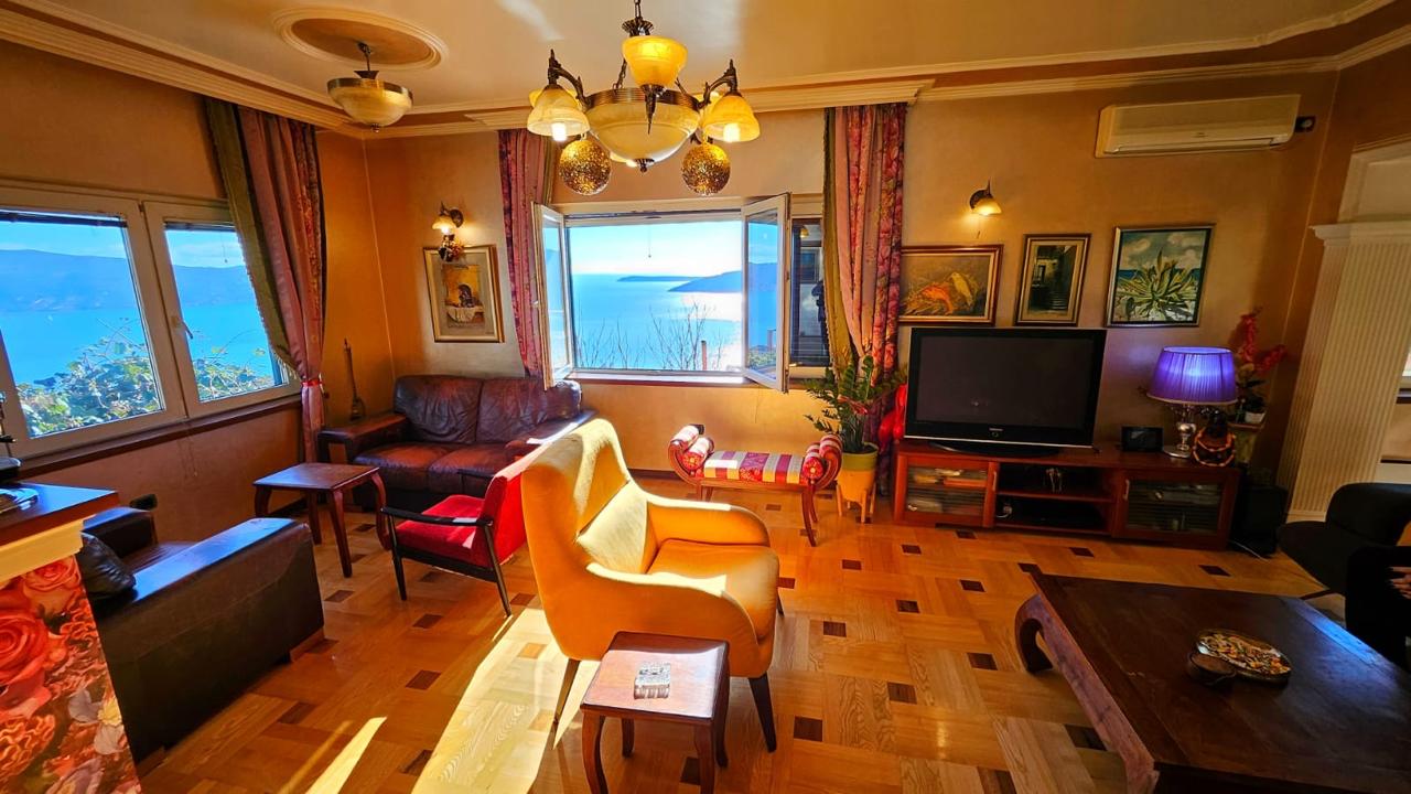 Вилла в Херцег-Нови, Черногория, 280 м² - фото 9