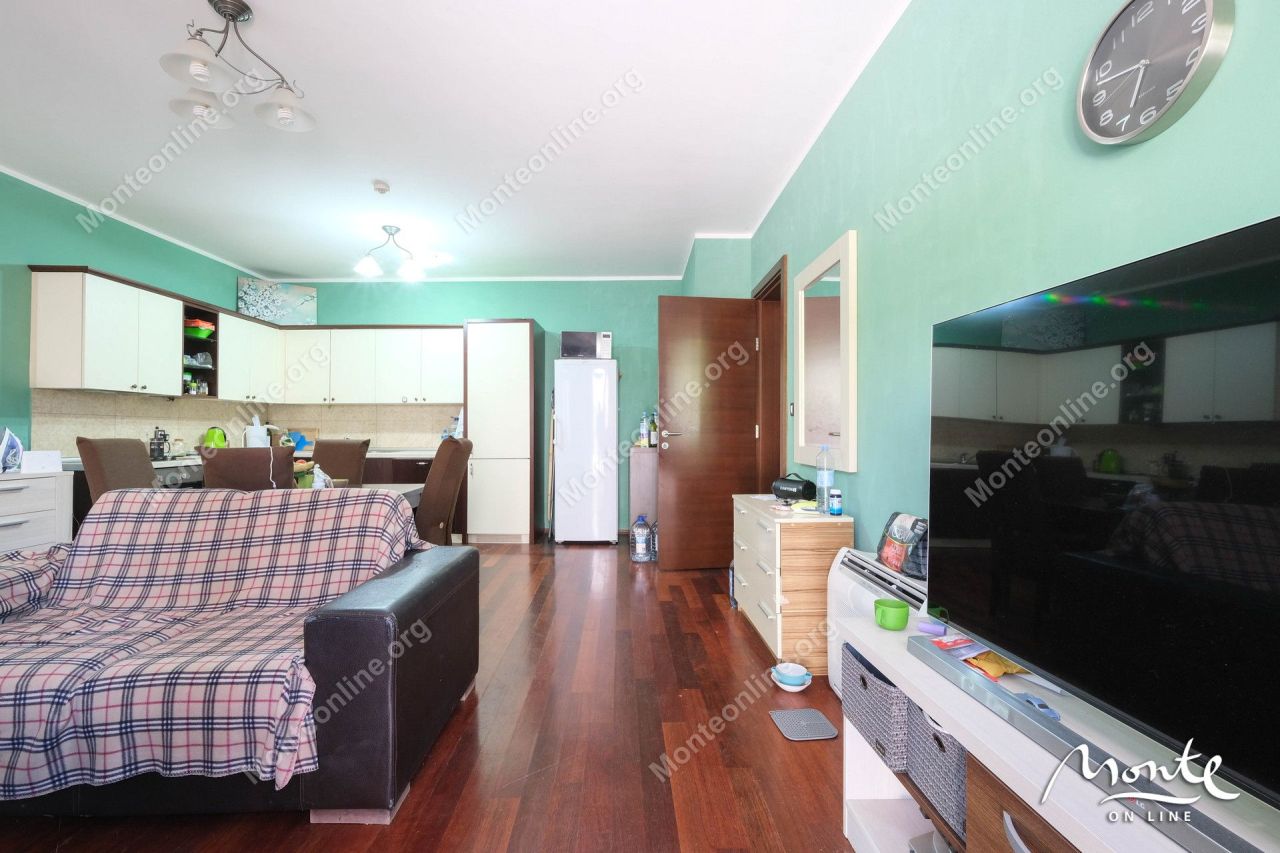 Апартаменты в Доброте, Черногория, 85 м² - фото 9