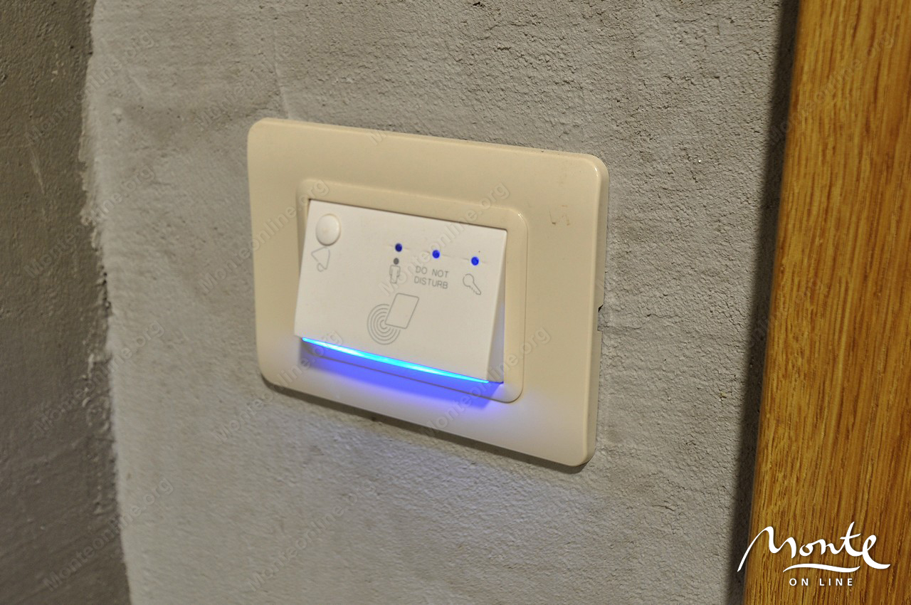 Апартаменты в Доброте, Черногория, 75 м² - фото 10