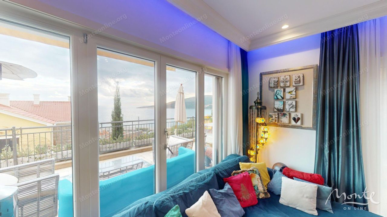 Вилла на полуострове Луштица, Черногория, 115 м² - фото 10