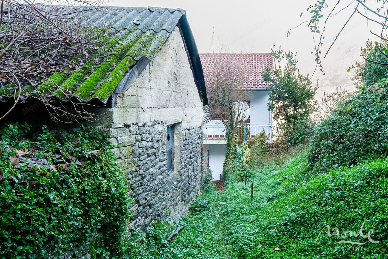 Вилла в Костанице, Черногория, 333 м² - фото 10