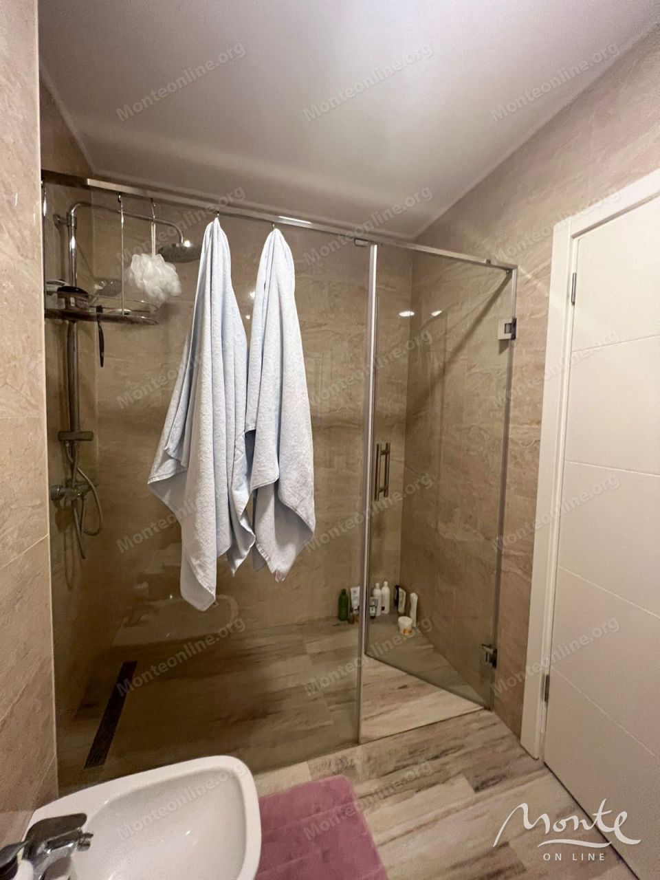 Апартаменты в Добра Воде, Черногория, 83 м² - фото 11